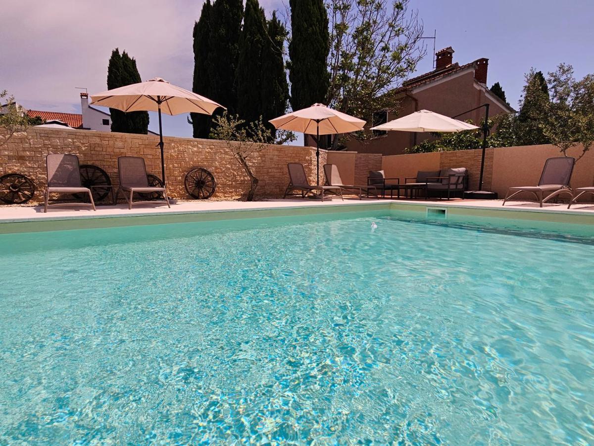 Apartmani Grzinic Rovinj Exterior photo