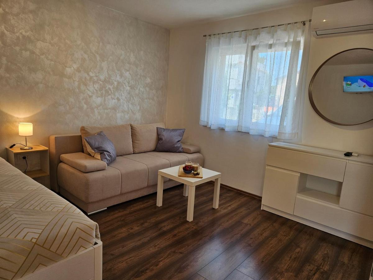 Apartmani Grzinic Rovinj Exterior photo